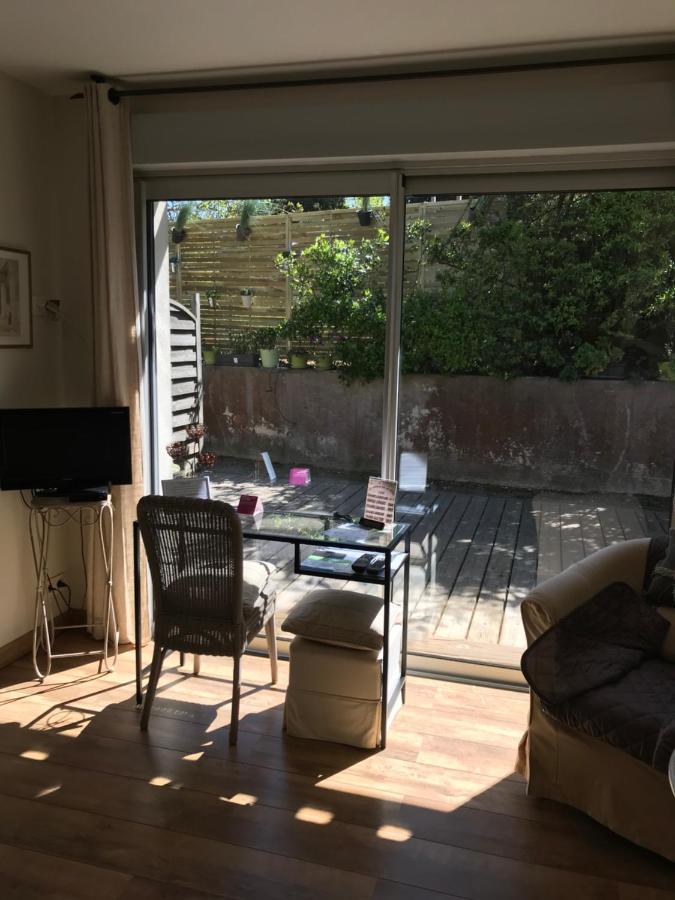 Le Jardin De La Cite Bed & Breakfast Carcassonne Ngoại thất bức ảnh